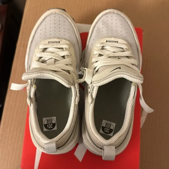 Nike Waffle One Kids Sneakers - Picture 8 of 8